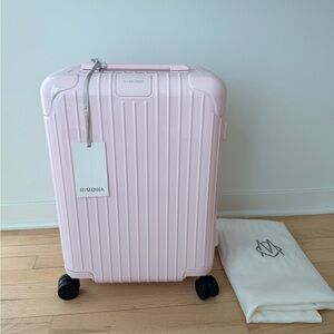 100% Authentic NWT Rimowa Ballerina Pink Cabin — Brand New in Box.